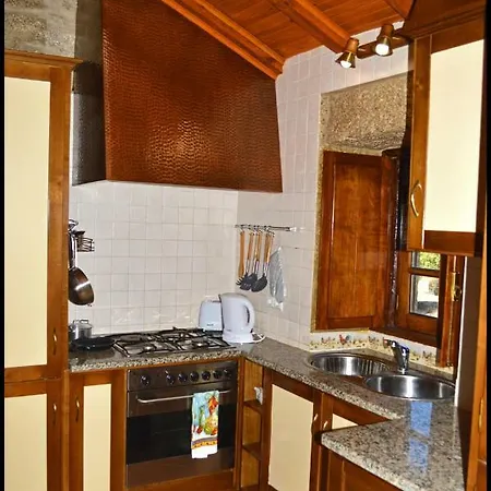 Castelo Cottages Castelo Novo Exterior photo